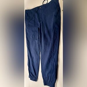 Men's navy blue  joggers with belt loop and elastic ankles